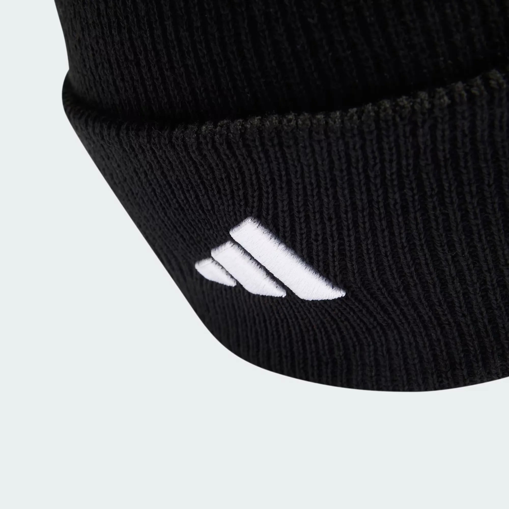 GORRA DE LANA MERCEDES - AMG PETRONAS FORMULA 1 TEAM DNA BEANIE