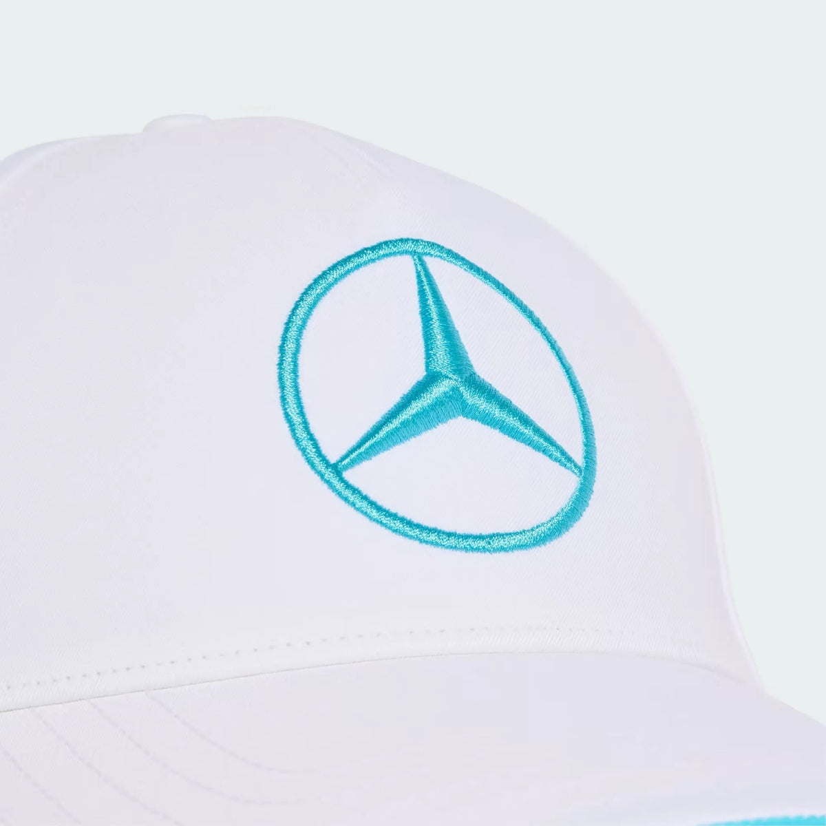 PREVENTA Gorra Blanca George Russell Mercedes AMG Petronas 2026