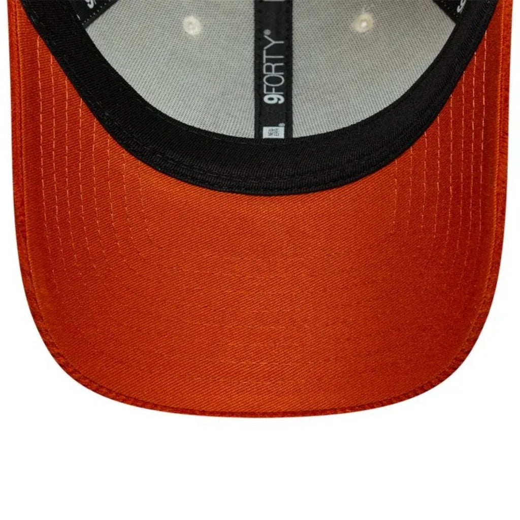 PREVENTA GORRA TGR HAAS F1 TEAM SEASONAL 2-TONE RED VISOR IVORY 9FORTY CAP