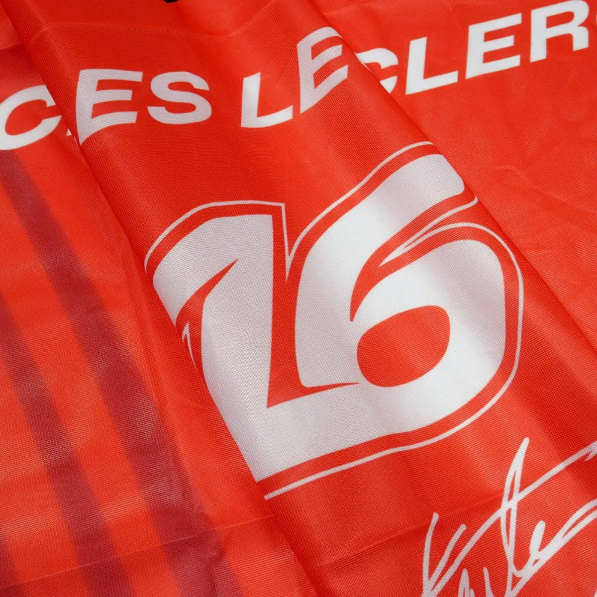 PREVENTA FERRARI MENS FW Leclerc Flag RED