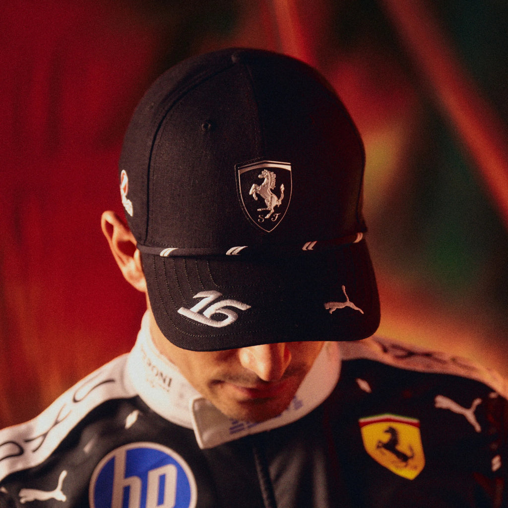 PREVENTA Gorra Scuderia Ferrari Charles Leclerc Singapore GP Special Edition Cap - Black SKU 701242274