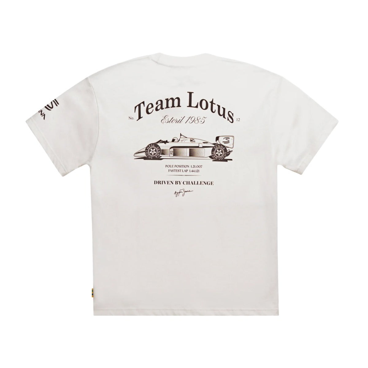 PREVENTA Polera Ayrton Senna x Lotus Estoril 1985 Oversize Tee - Cream SKU ASLO01005