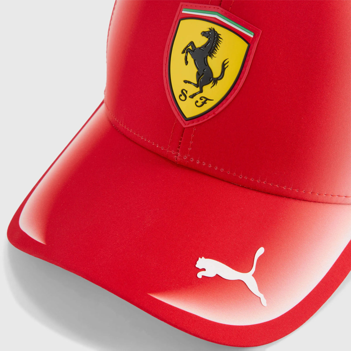 PREVENTA Gorra Ferrari 2026 Team Cap