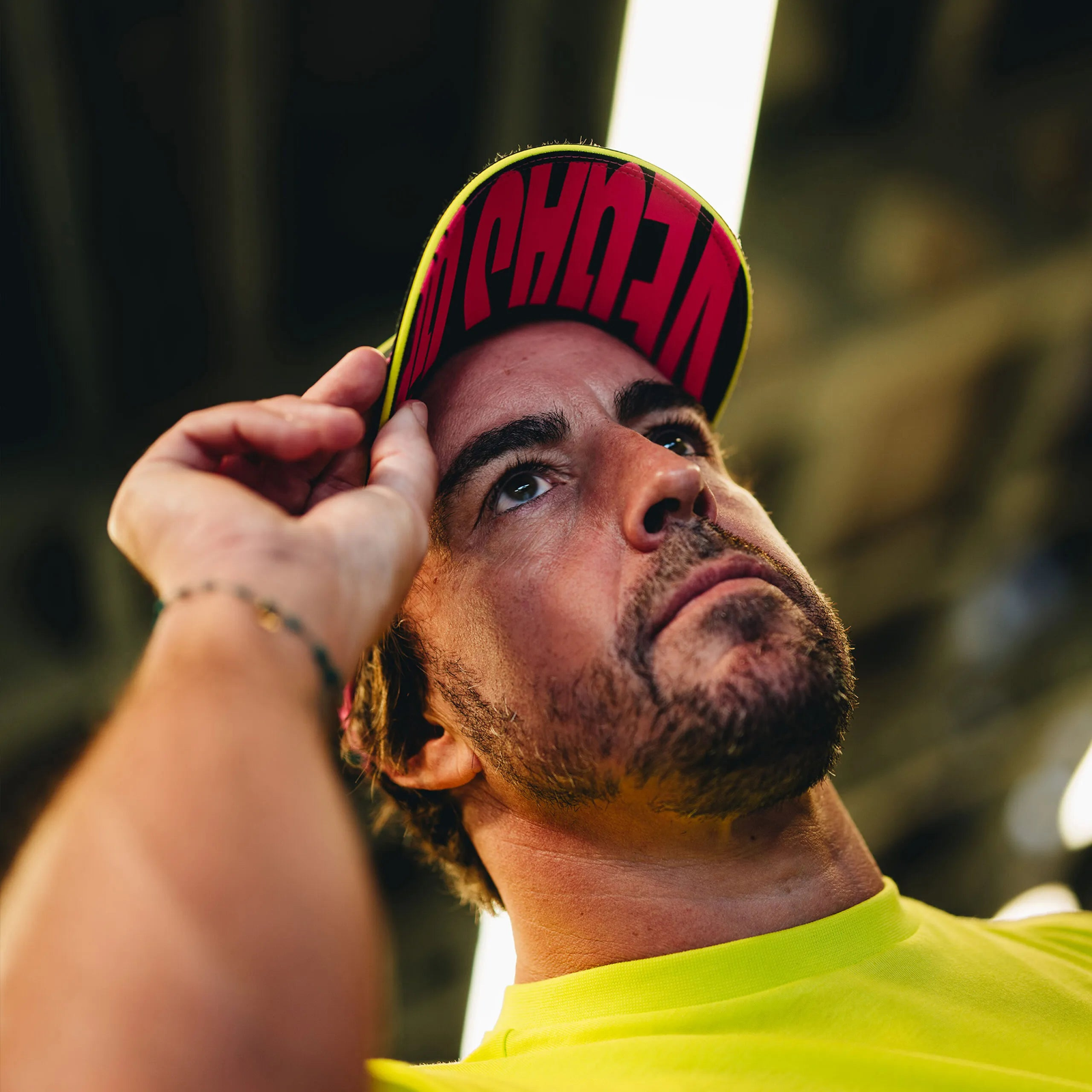 Gorra Aston Martin F1 Team Edición Especial Las Vegas Prix 2025