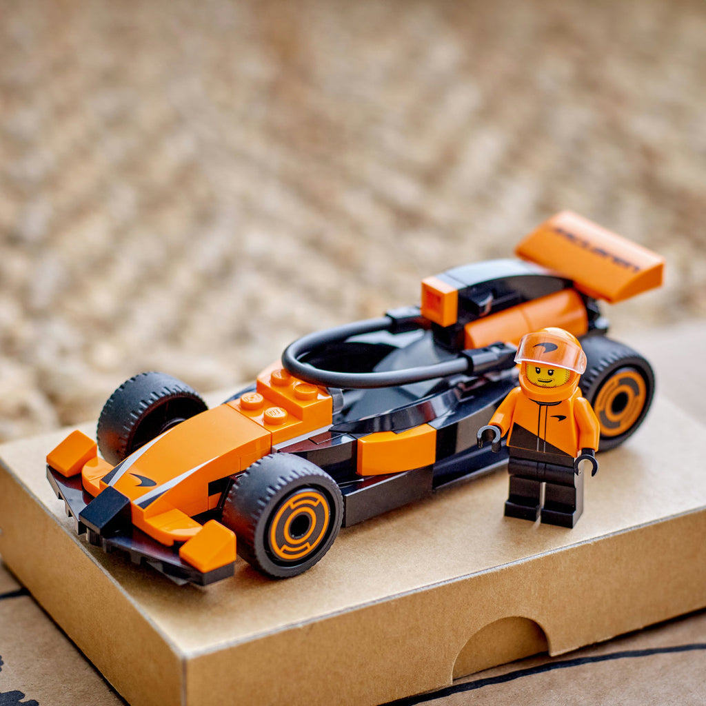 Lego City F1 Piloto Y Auto Mclaren 86 Piezas