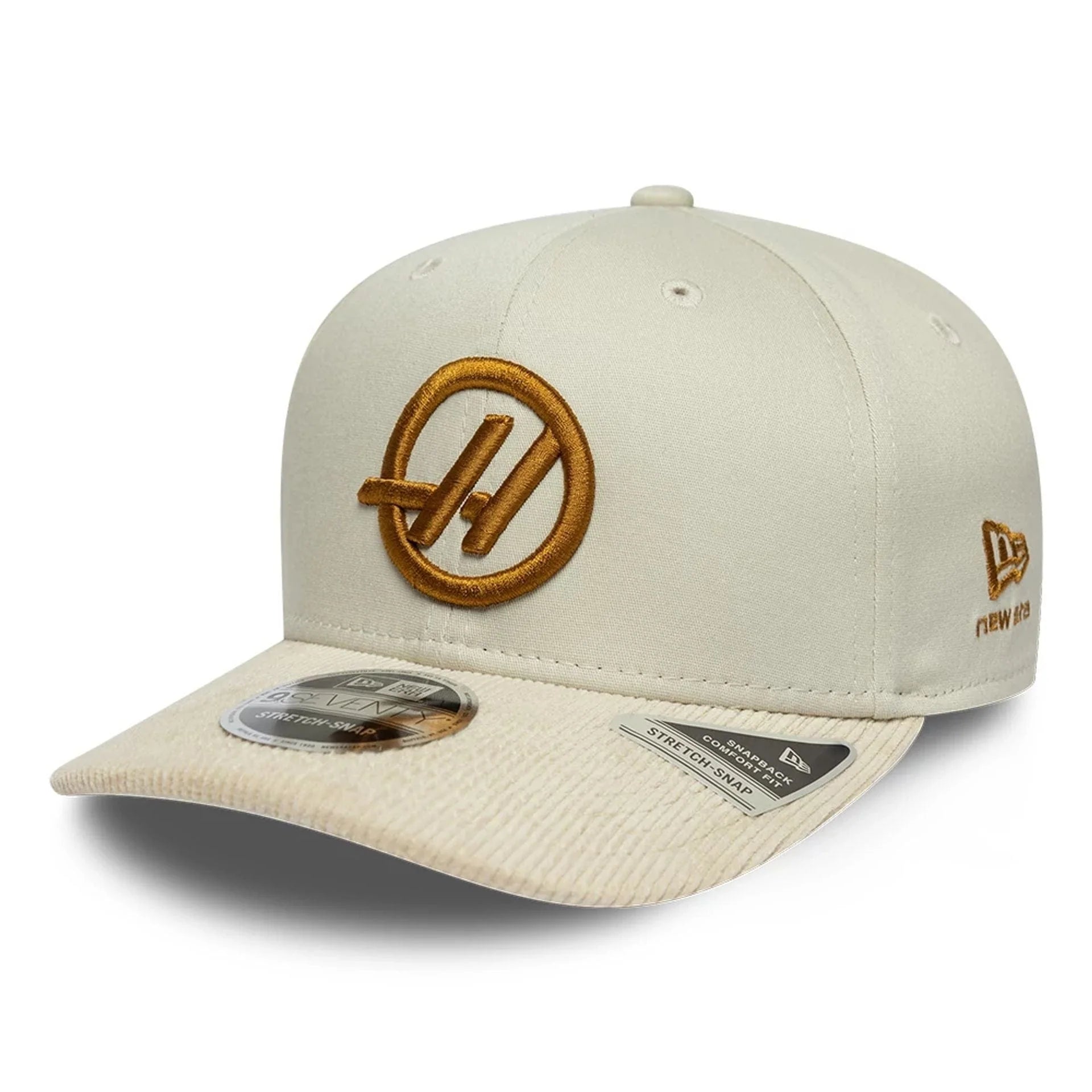 Gorro NewEra HAAS F1 CORD 9SEVENTY SS STN LIGHT BEIGE 2026